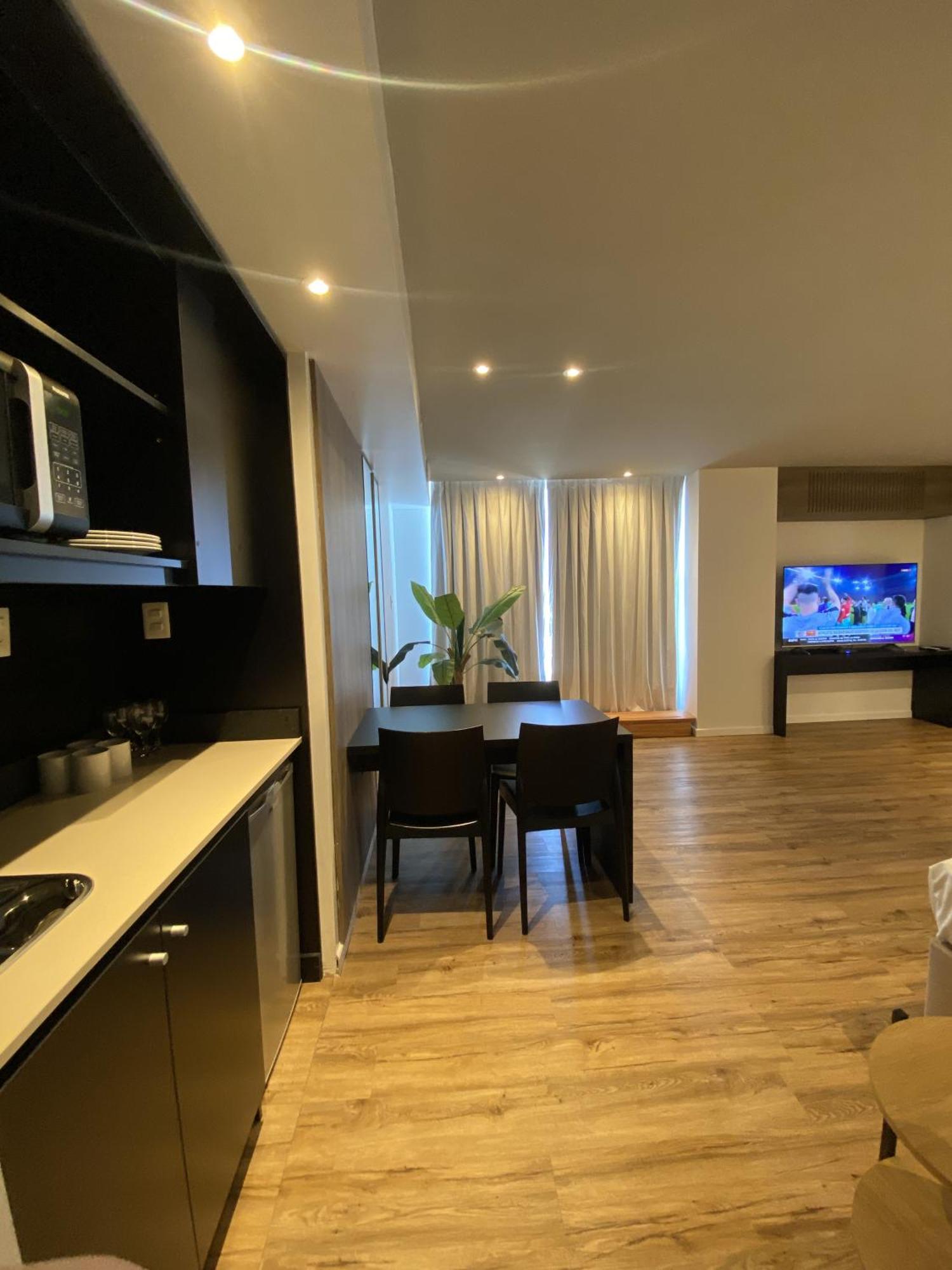 מונטווידאו Hotel Ciudadano Suites מראה חיצוני תמונה