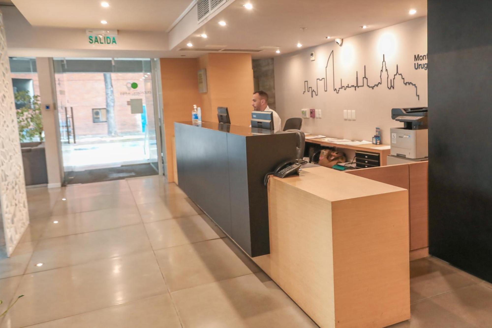 מונטווידאו Hotel Ciudadano Suites מראה חיצוני תמונה